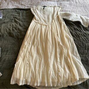 Kimchi Blue Ammie Strapless Dress size Large